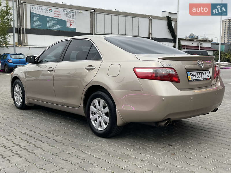 Седан Toyota Camry 2008 в Одессе
