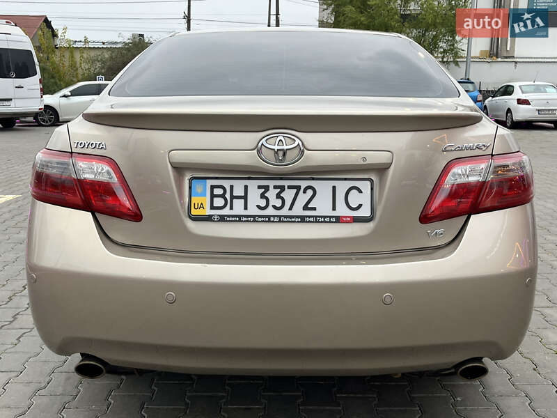 Седан Toyota Camry 2008 в Одессе