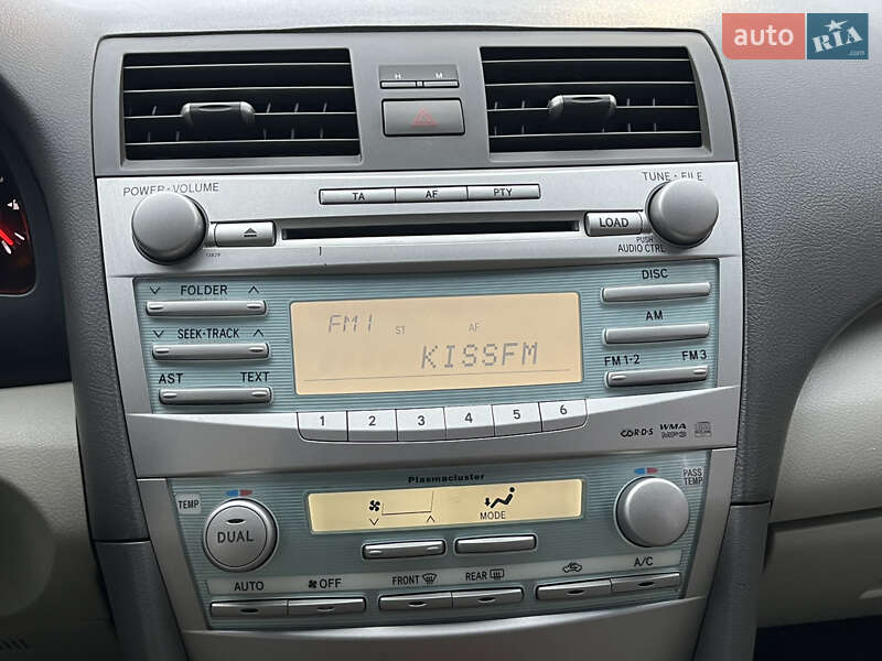 Седан Toyota Camry 2008 в Одессе