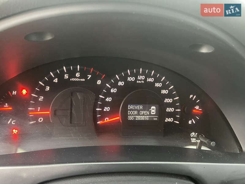Седан Toyota Camry 2007 в Киеве