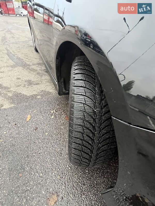 Седан Toyota Camry 2014 в Киеве фото 28 Седан Toyota Camry 2014 в Киеве