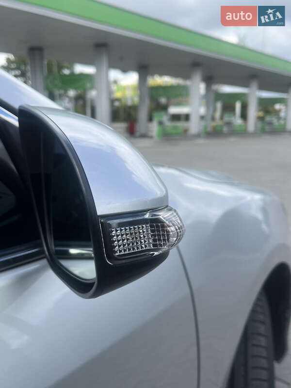 Седан Toyota Camry 2013 в Киеве фото 14 Седан Toyota Camry 2013 в Киеве