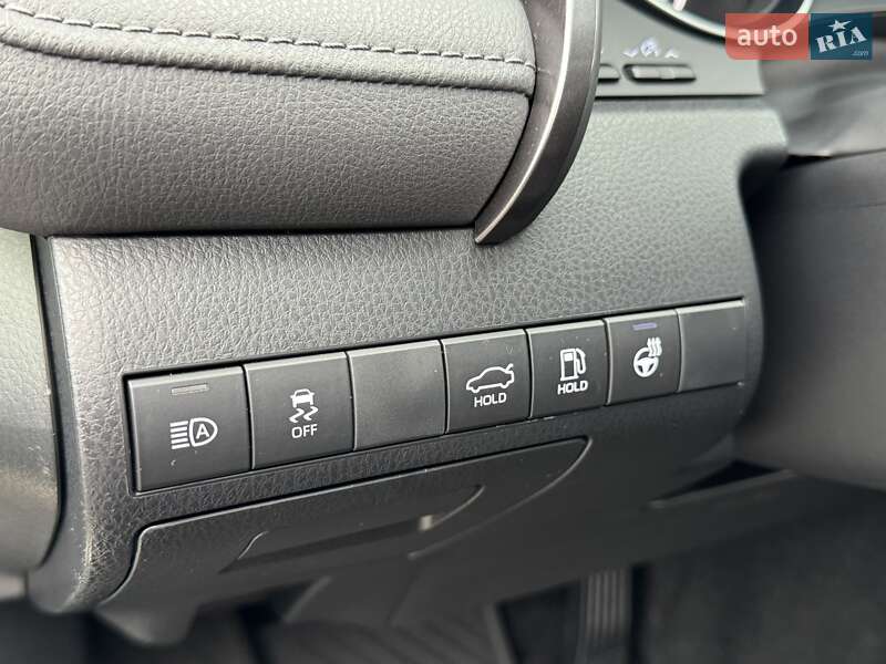 Седан Toyota Camry 2022 в Києві фото 50 Седан Toyota Camry 2022 в Києві