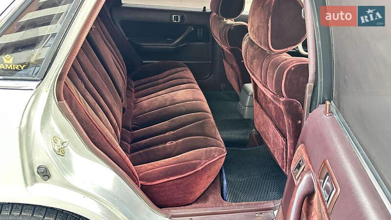 Седан Toyota Camry 1988 в Тернополе фото 20 Седан Toyota Camry 1988 в Тернополе