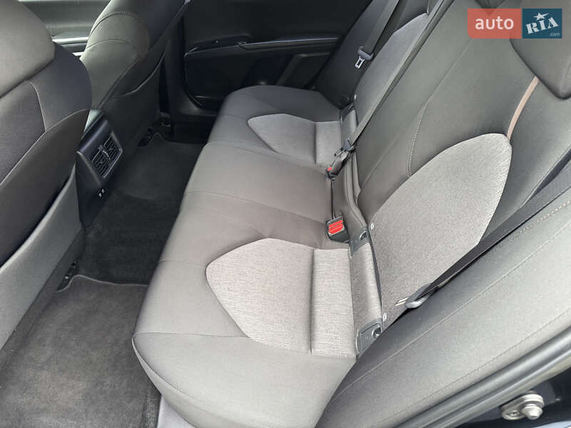Седан Toyota Camry 2018 в Житомире фото 7 Седан Toyota Camry 2018 в Житомире