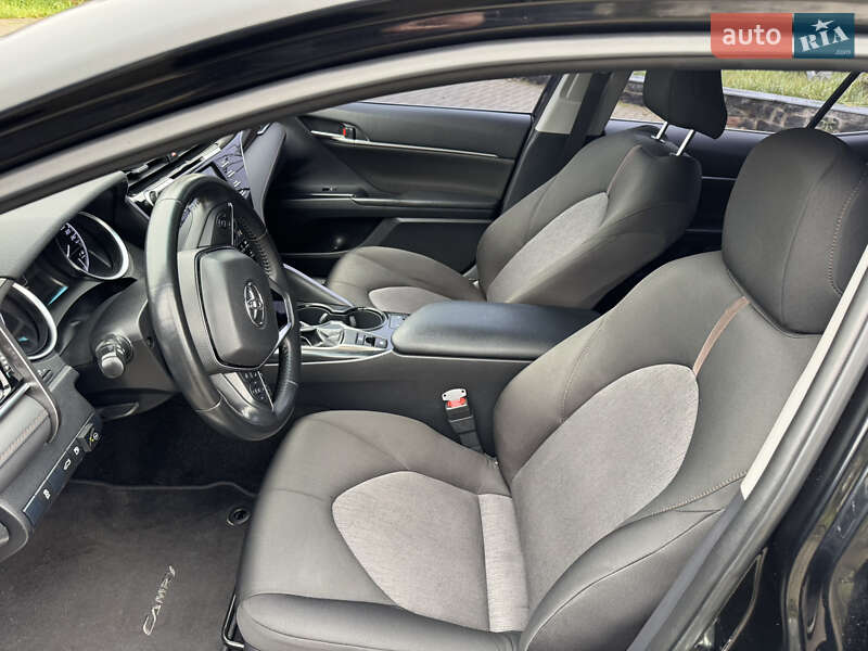 Седан Toyota Camry 2018 в Житомире фото 10 Седан Toyota Camry 2018 в Житомире