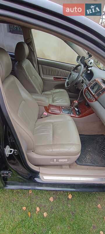 Седан Toyota Camry 2005 в Дубно