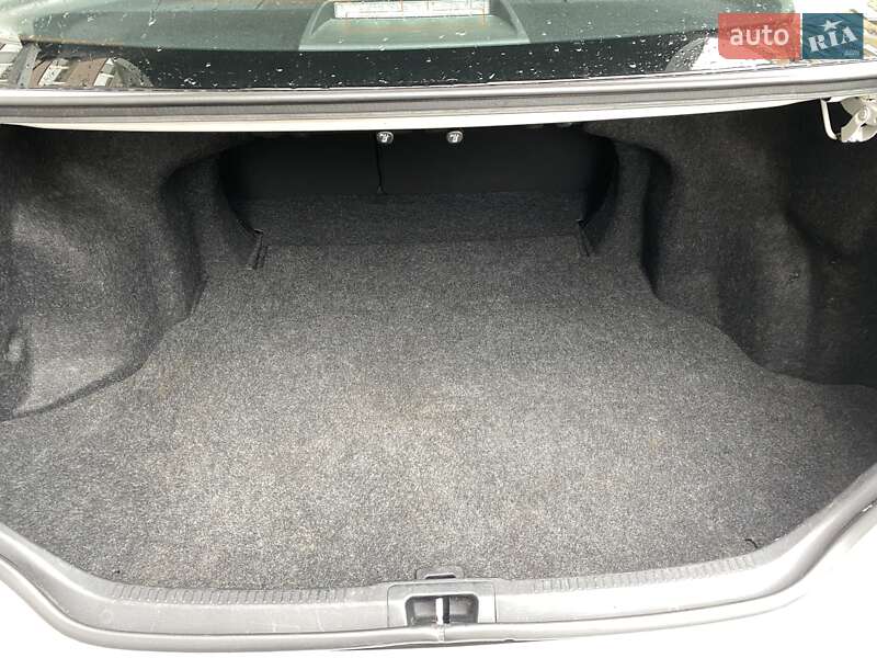 Седан Toyota Camry 2013 в Запорожье