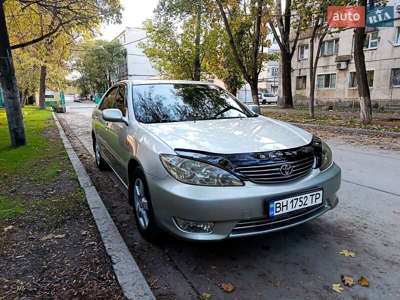 Седан Toyota Camry 2004 в Одессе фото 3 Седан Toyota Camry 2004 в Одессе