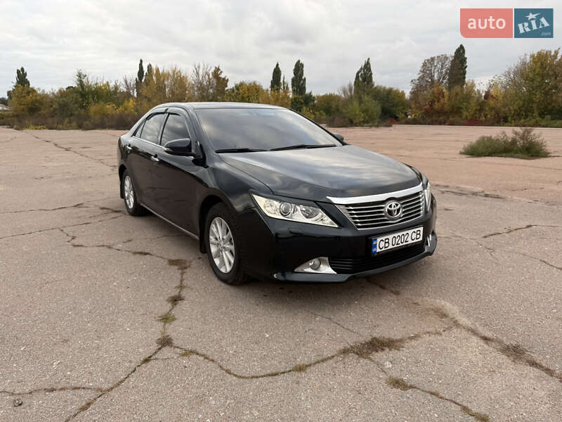 Седан Toyota Camry 2011 в Киеве