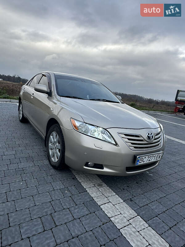 Toyota Camry 2008