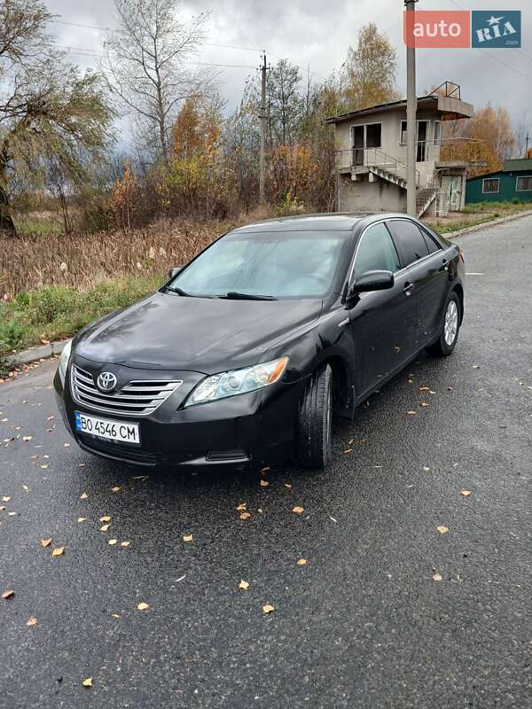 Седан Toyota Camry 2009 в Овруче