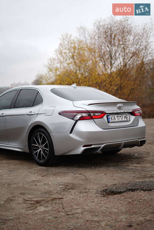Седан Toyota Camry 2021 в Киеве фото 5 Седан Toyota Camry 2021 в Киеве