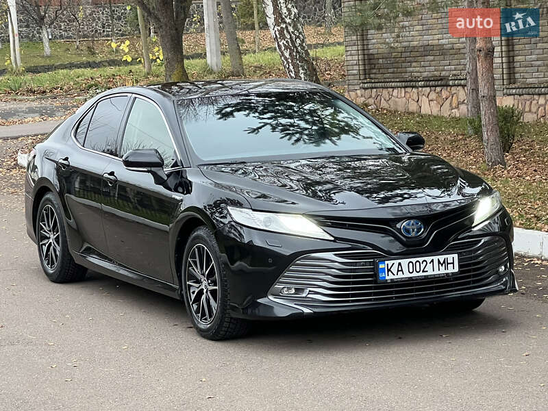 Седан Toyota Camry 2020 в Ровно фото 3 Седан Toyota Camry 2020 в Ровно