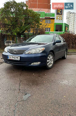 Седан Toyota Camry 2003 в Броварах