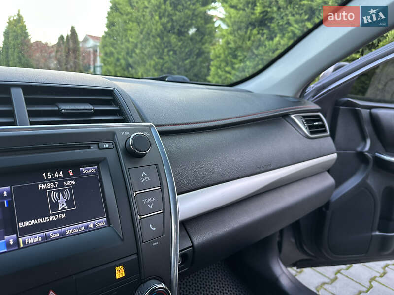 Седан Toyota Camry 2016 в Одессе фото 48 Седан Toyota Camry 2016 в Одессе