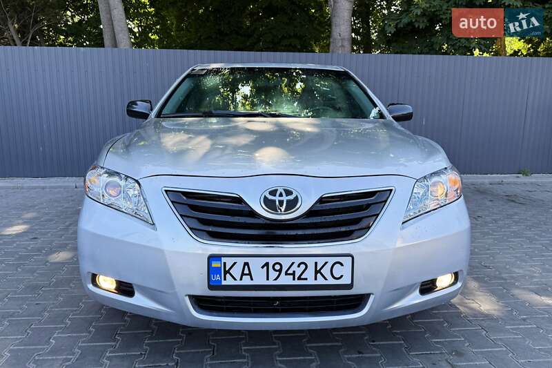 Седан Toyota Camry 2006 в Одессе