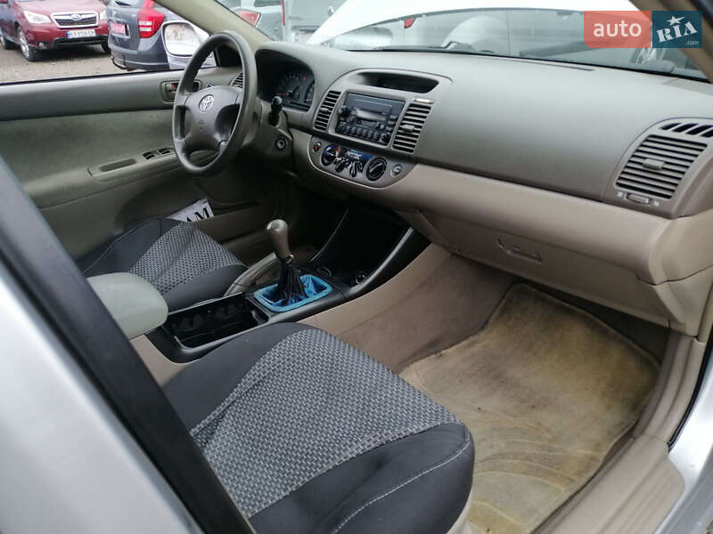 Седан Toyota Camry 2003 в Лубнах фото 25 Седан Toyota Camry 2003 в Лубнах