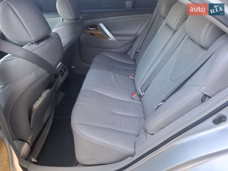 Седан Toyota Camry 2006 в Одессе