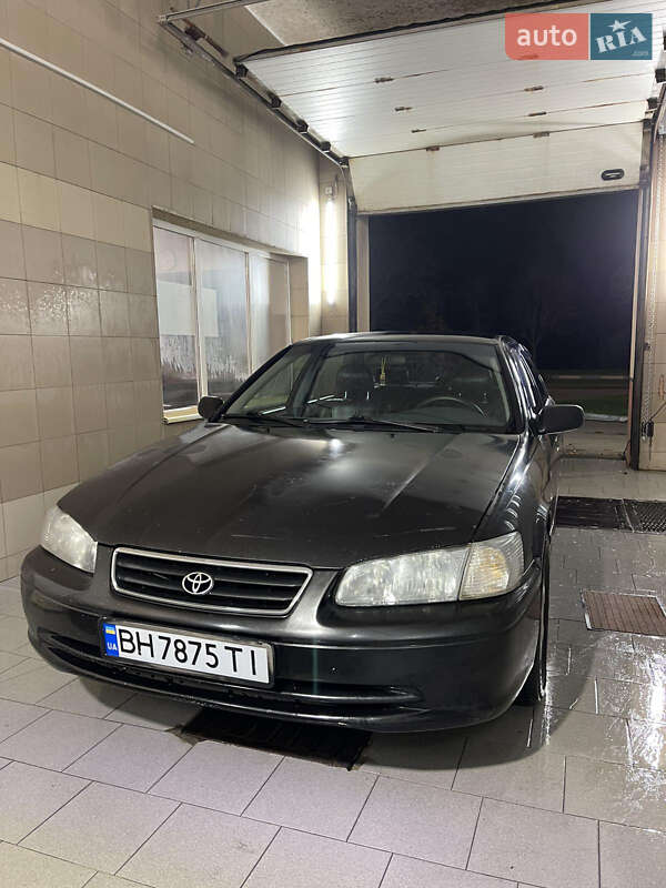 Седан Toyota Camry 2000 в Одессе фото 3 Седан Toyota Camry 2000 в Одессе