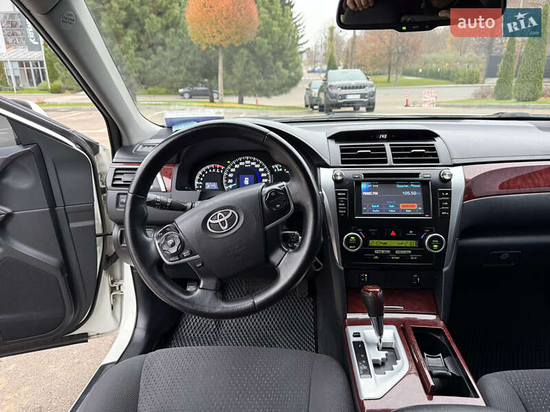 Седан Toyota Camry 2011 в Киеве фото 7 Седан Toyota Camry 2011 в Киеве