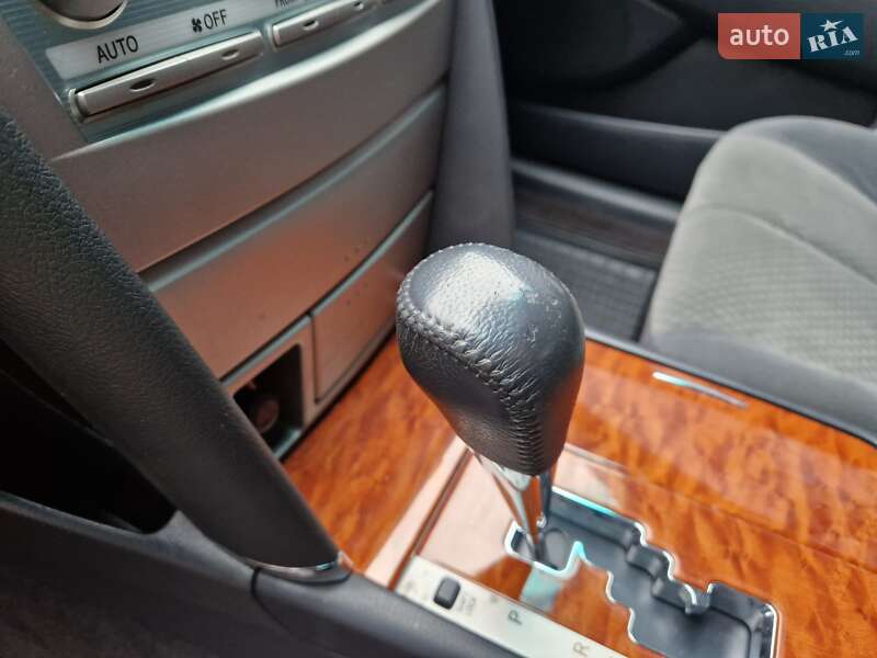 Седан Toyota Camry 2008 в Харькове