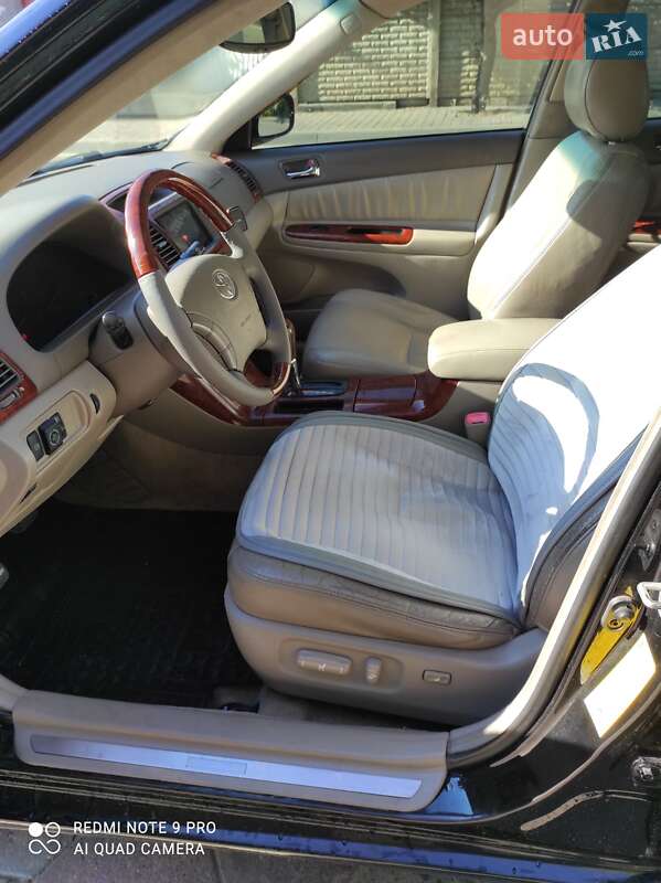 Седан Toyota Camry 2005 в Одессе