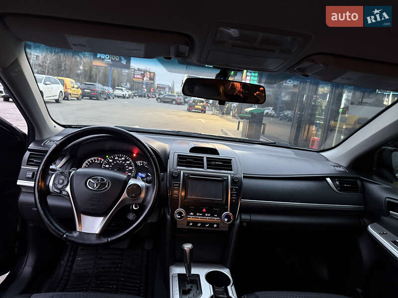 Седан Toyota Camry 2012 в Киеве фото 21 Седан Toyota Camry 2012 в Киеве