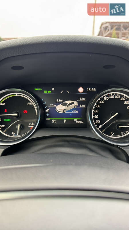 Седан Toyota Camry 2022 в Хмельницком фото 41 Седан Toyota Camry 2022 в Хмельницком