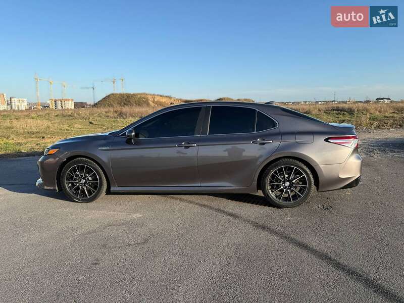 Седан Toyota Camry 2020 в Виннице фото 5 Седан Toyota Camry 2020 в Виннице