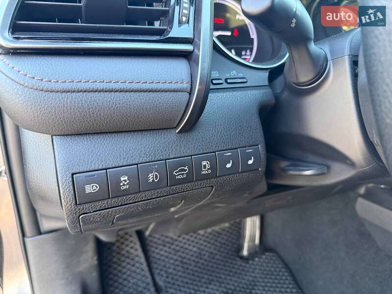 Седан Toyota Camry 2020 в Виннице фото 14 Седан Toyota Camry 2020 в Виннице