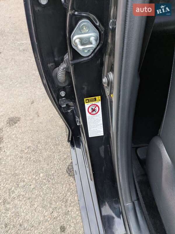 Седан Toyota Camry 2015 в Днепре фото 19 Седан Toyota Camry 2015 в Днепре