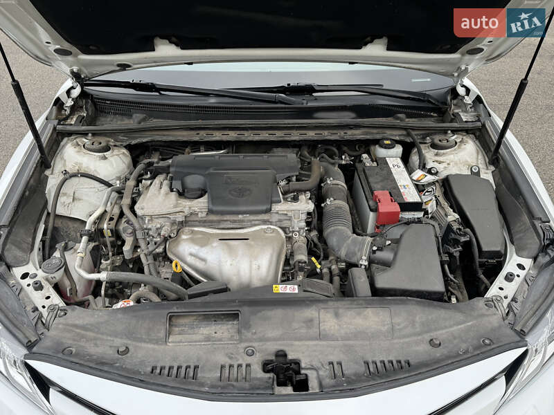 Седан Toyota Camry 2018 в Киеве фото 39 Седан Toyota Camry 2018 в Киеве