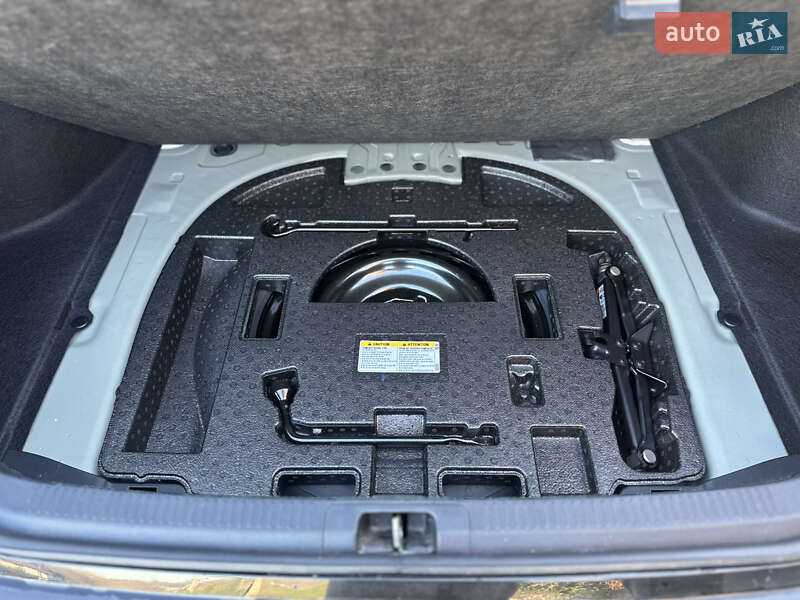 Седан Toyota Camry 2022 в Тернополе фото 12 Седан Toyota Camry 2022 в Тернополе