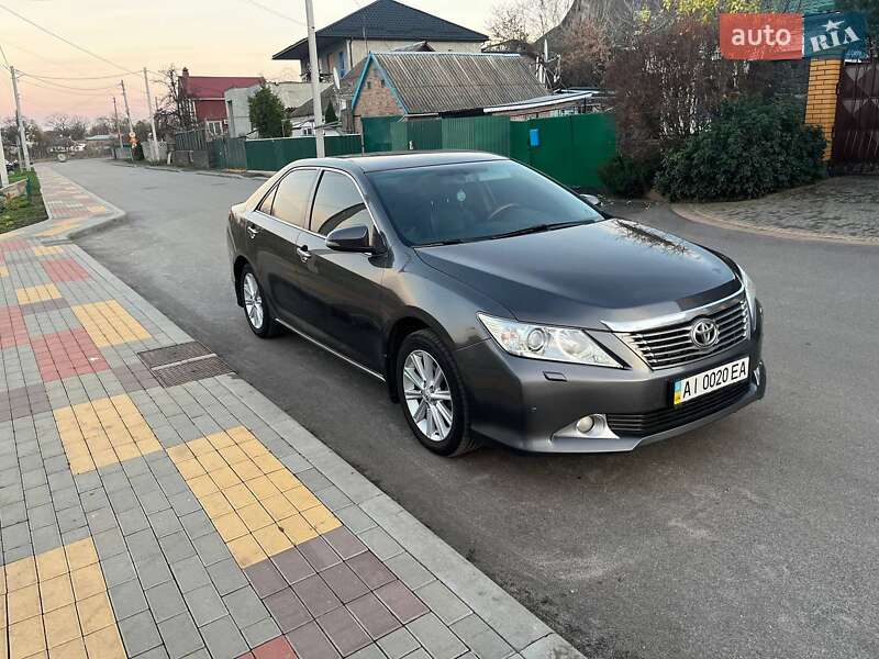 Седан Toyota Camry 2012 в Белой Церкви
