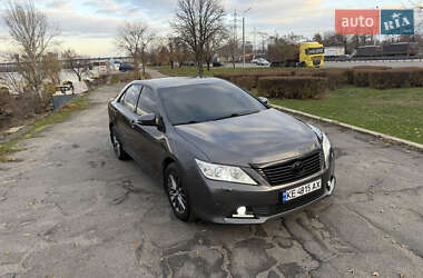 Седан Toyota Camry 2012 в Дніпрі