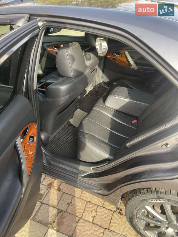 Седан Toyota Camry 2009 в Тернополе фото 15 Седан Toyota Camry 2009 в Тернополе