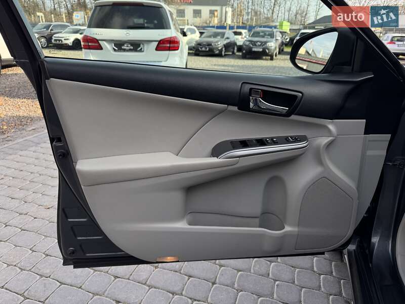 Седан Toyota Camry 2012 в Виннице фото 23 Седан Toyota Camry 2012 в Виннице