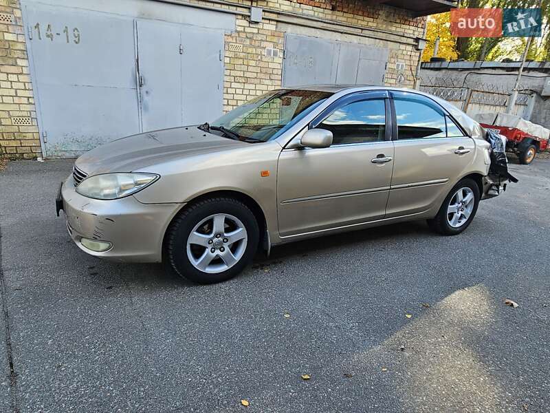 Седан Toyota Camry 2003 в Киеве фото 3 Седан Toyota Camry 2003 в Киеве