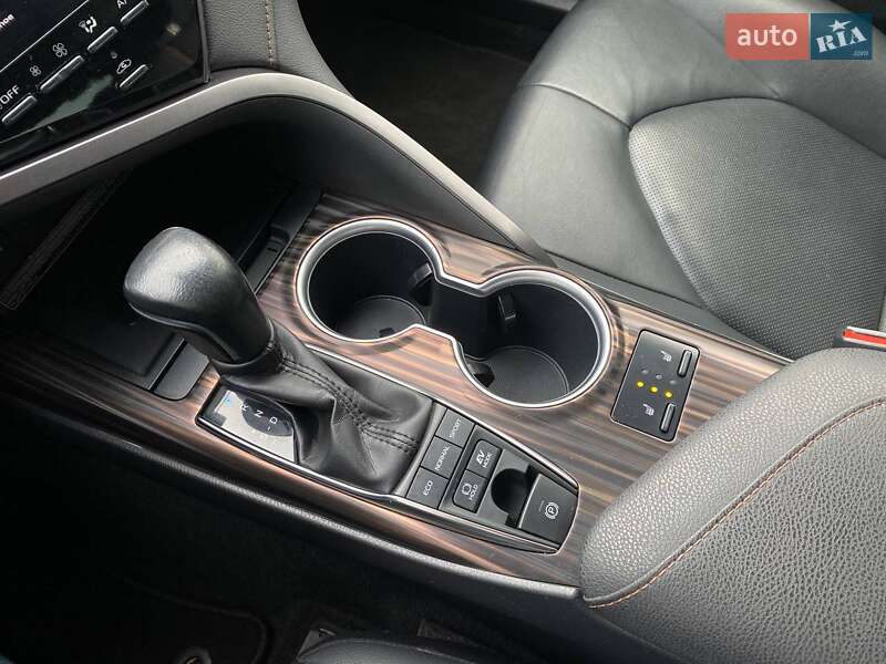 Седан Toyota Camry 2020 в Львові фото 17 Седан Toyota Camry 2020 в Львові