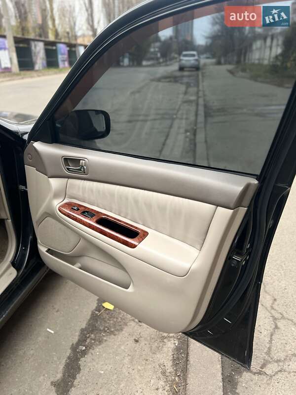 Седан Toyota Camry 2005 в Києві