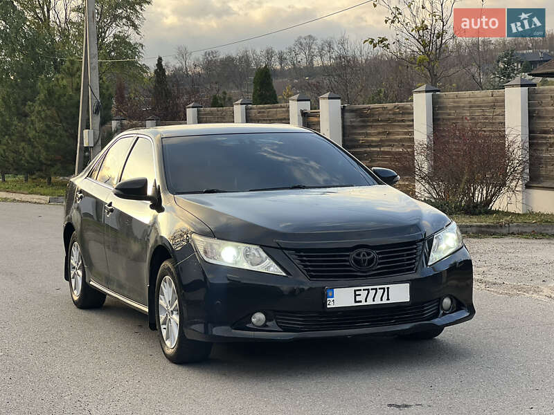 Седан Toyota Camry 2012 в Харькове фото 2 Седан Toyota Camry 2012 в Харькове