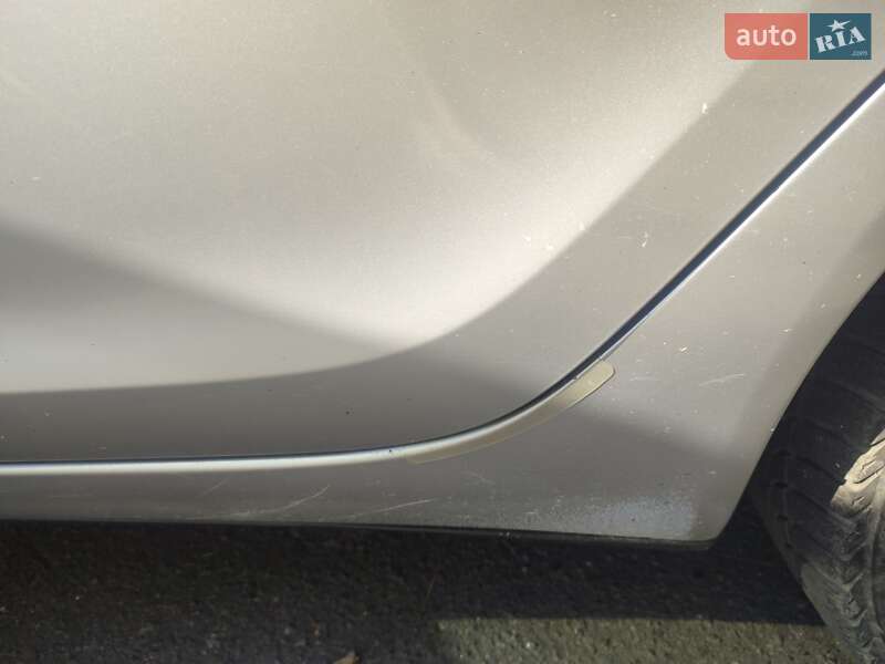 Седан Toyota Camry 2004 в Дубні фото 6 Седан Toyota Camry 2004 в Дубні