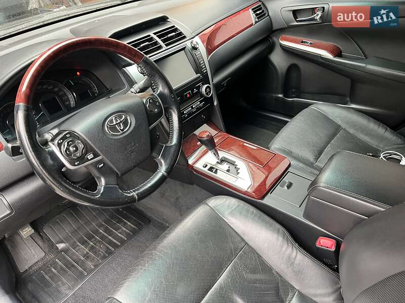 Седан Toyota Camry 2012 в Белой Церкви