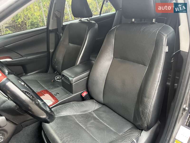 Седан Toyota Camry 2012 в Белой Церкви