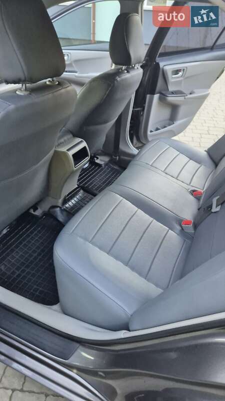Седан Toyota Camry 2016 в Львові фото 51 Седан Toyota Camry 2016 в Львові