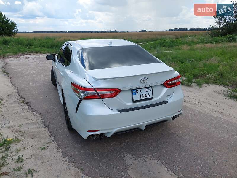 Седан Toyota Camry 2020 в Киеве фото 7 Седан Toyota Camry 2020 в Киеве