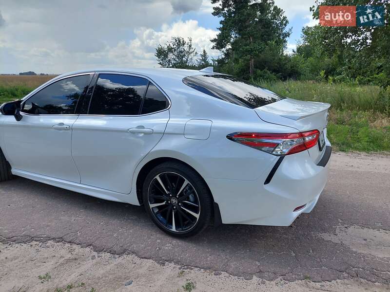 Седан Toyota Camry 2020 в Киеве фото 18 Седан Toyota Camry 2020 в Киеве