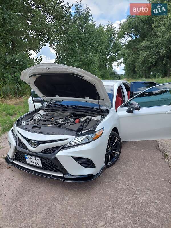 Седан Toyota Camry 2020 в Киеве фото 33 Седан Toyota Camry 2020 в Киеве