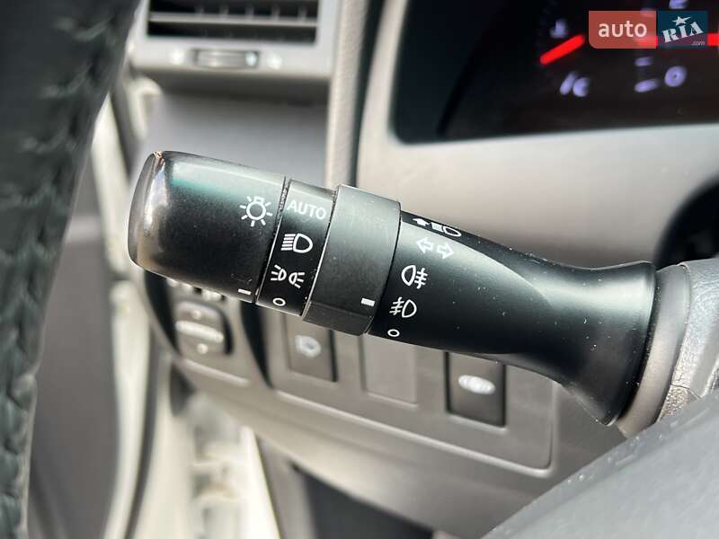 Седан Toyota Camry 2011 в Івано-Франківську